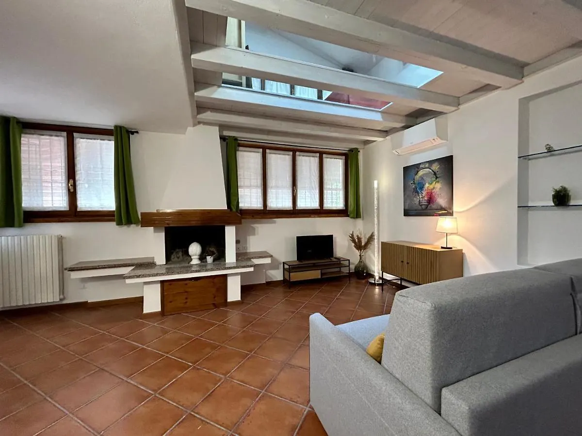 Holiday home Sunflower Apartment Peschiera del Garda Italy